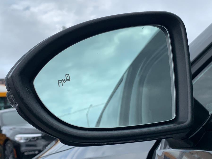 Used Volkswagen e-Golf SE 2019 | Green Light Auto Wholesale. Daly City, California Used Volkswagen e-Golf SE 2019 | Green Light Auto Wholesale. Daly City, California