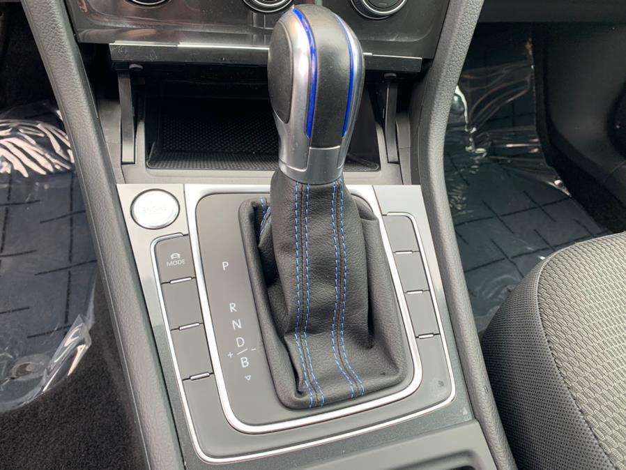 Used Volkswagen e-Golf SE 2019 | Green Light Auto Wholesale. Daly City, California Used Volkswagen e-Golf SE 2019 | Green Light Auto Wholesale. Daly City, California