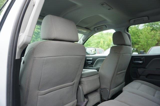 Used Chevrolet Silverado 1500 Custom 2017 | Blasius of Danbury. Danbury, Connecticut Used Chevrolet Silverado 1500 Custom 2017 | Blasius of Danbury. Danbury, Connecticut
