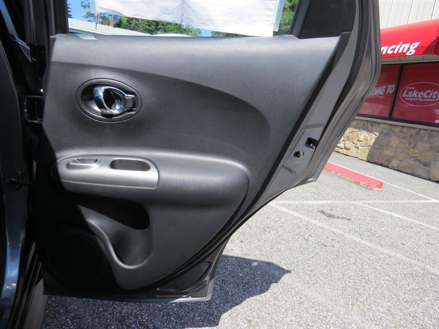 Used Nissan Juke S AWD 4dr Crossover 2015 | Lake City Exports Inc. Auburn, Maine Used Nissan Juke S AWD 4dr Crossover 2015 | Lake City Exports Inc. Auburn, Maine