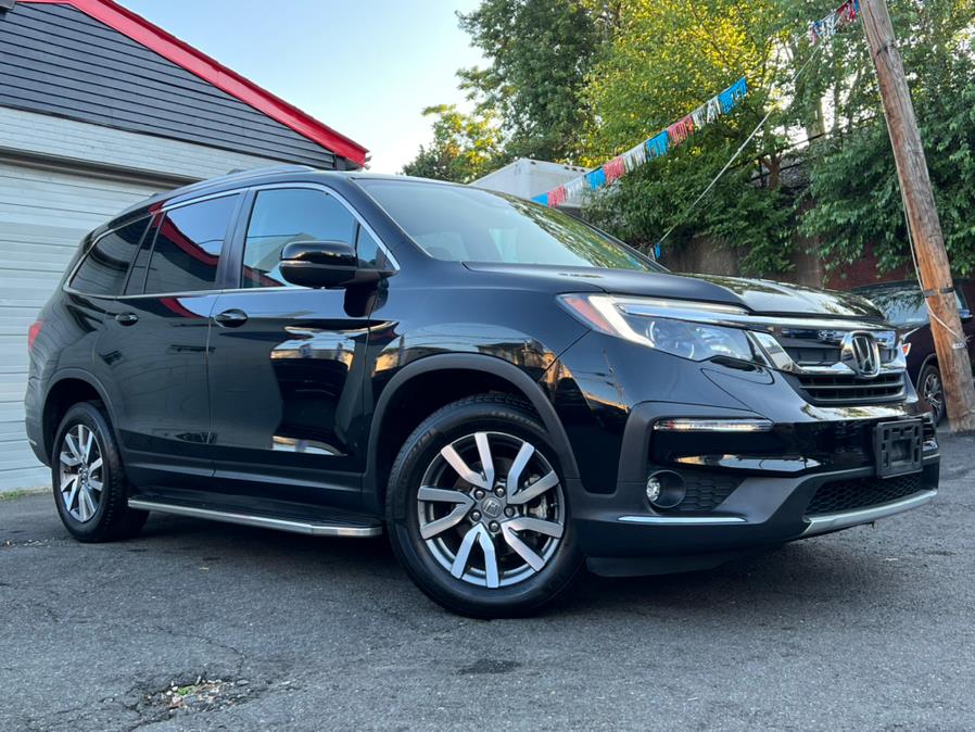 2019 Honda Pilot EX-L w/Navi & RES AWD, available for sale in Paterson, New Jersey | Champion of Paterson. Paterson, New Jersey 2019 Honda Pilot EX-L w/Navi & RES AWD, available for sale in Paterson, New Jersey | Champion of Paterson. Paterson, New Jersey