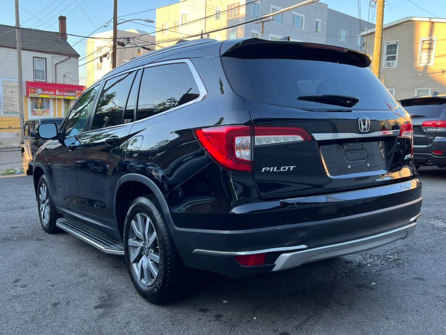 2019 Honda Pilot EX-L w/Navi & RES AWD, available for sale in Paterson, New Jersey | Champion of Paterson. Paterson, New Jersey