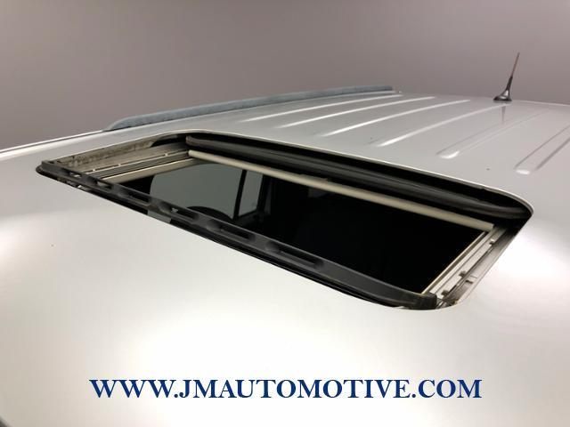 Used Jeep Liberty 4WD 4dr Sport 2012 | J&M Automotive Sls&Svc LLC. Naugatuck, Connecticut Used Jeep Liberty 4WD 4dr Sport 2012 | J&M Automotive Sls&Svc LLC. Naugatuck, Connecticut