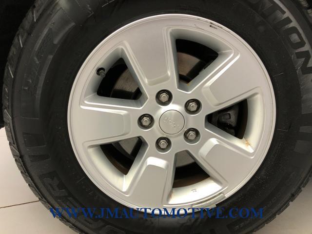 Used Jeep Liberty 4WD 4dr Sport 2012 | J&M Automotive Sls&Svc LLC. Naugatuck, Connecticut Used Jeep Liberty 4WD 4dr Sport 2012 | J&M Automotive Sls&Svc LLC. Naugatuck, Connecticut