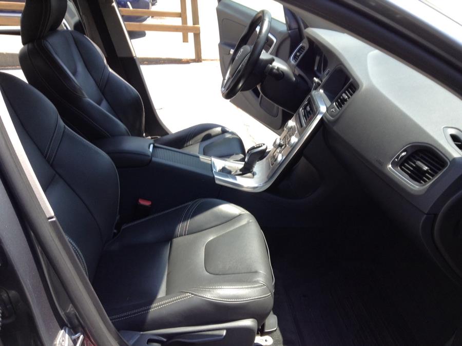 Used Volvo S60 T5 FWD Dynamic 2017 | Eurocars Plus. Groton, Connecticut Used Volvo S60 T5 FWD Dynamic 2017 | Eurocars Plus. Groton, Connecticut