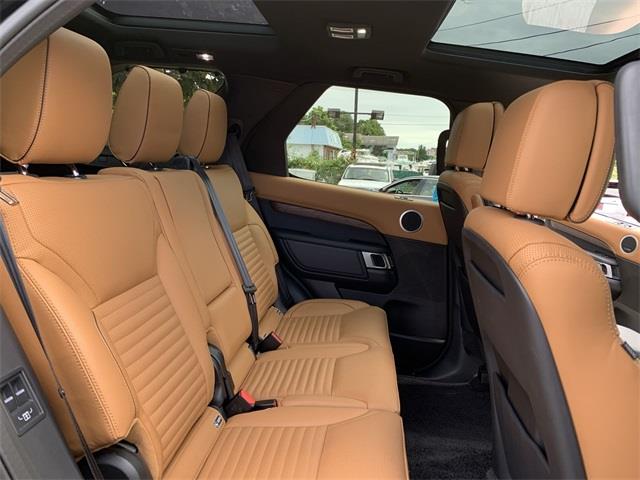 2017 Land Rover Discovery HSE Luxury, available for sale in Stratford, Connecticut | Wiz Leasing Inc. Stratford, Connecticut 2017 Land Rover Discovery HSE Luxury, available for sale in Stratford, Connecticut | Wiz Leasing Inc. Stratford, Connecticut
