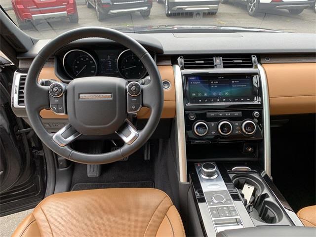 2017 Land Rover Discovery HSE Luxury, available for sale in Stratford, Connecticut | Wiz Leasing Inc. Stratford, Connecticut 2017 Land Rover Discovery HSE Luxury, available for sale in Stratford, Connecticut | Wiz Leasing Inc. Stratford, Connecticut