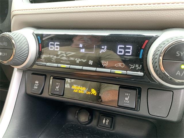 2019 Toyota Rav4 XLE Premium, available for sale in Stratford, Connecticut | Wiz Leasing Inc. Stratford, Connecticut 2019 Toyota Rav4 XLE Premium, available for sale in Stratford, Connecticut | Wiz Leasing Inc. Stratford, Connecticut