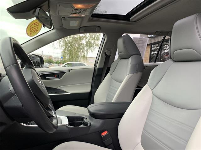 2019 Toyota Rav4 XLE Premium, available for sale in Stratford, Connecticut | Wiz Leasing Inc. Stratford, Connecticut 2019 Toyota Rav4 XLE Premium, available for sale in Stratford, Connecticut | Wiz Leasing Inc. Stratford, Connecticut