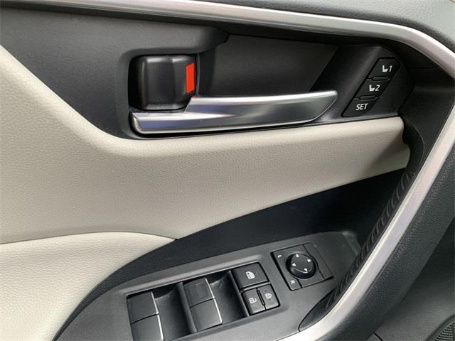 2019 Toyota Rav4 XLE Premium, available for sale in Stratford, Connecticut | Wiz Leasing Inc. Stratford, Connecticut 2019 Toyota Rav4 XLE Premium, available for sale in Stratford, Connecticut | Wiz Leasing Inc. Stratford, Connecticut