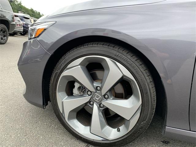 2019 Honda Accord Touring 2.0T, available for sale in Stratford, Connecticut | Wiz Leasing Inc. Stratford, Connecticut 2019 Honda Accord Touring 2.0T, available for sale in Stratford, Connecticut | Wiz Leasing Inc. Stratford, Connecticut