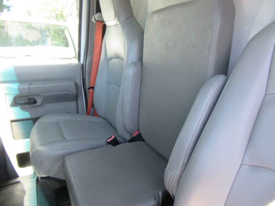 Used Ford Econoline Commercial Cutaway E-350 Super Duty 138" SRW 2014 | Royalty Auto Sales. Little Ferry, New Jersey Used Ford Econoline Commercial Cutaway E-350 Super Duty 138" SRW 2014 | Royalty Auto Sales. Little Ferry, New Jersey