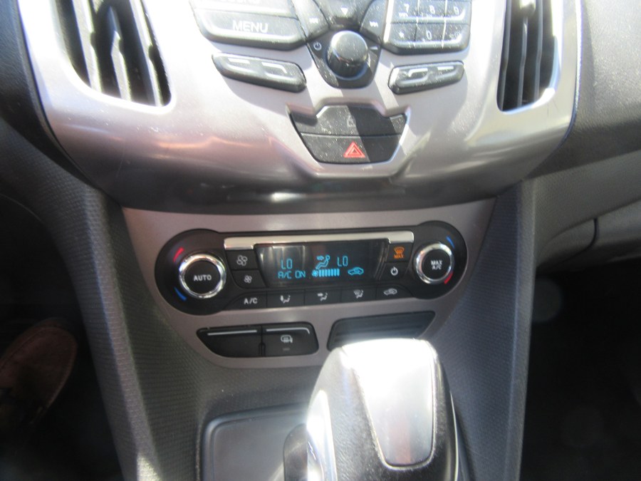 2017 Ford Transit Connect Van XLT LWB w/Rear Symmetrical Doors, available for sale in Little Ferry, New Jersey | Royalty Auto Sales. Little Ferry, New Jersey 2017 Ford Transit Connect Van XLT LWB w/Rear Symmetrical Doors, available for sale in Little Ferry, New Jersey | Royalty Auto Sales. Little Ferry, New Jersey