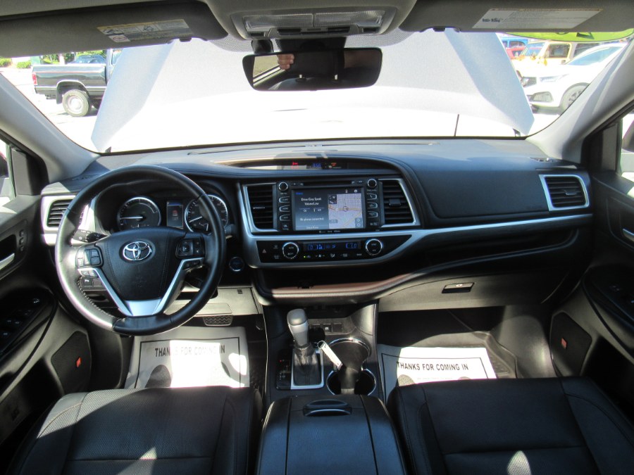 2017 Toyota Highlander Hybrid Limited, available for sale in Worcester, Massachusetts | Hilario's Auto Sales Inc.. Worcester, Massachusetts 2017 Toyota Highlander Hybrid Limited, available for sale in Worcester, Massachusetts | Hilario's Auto Sales Inc.. Worcester, Massachusetts