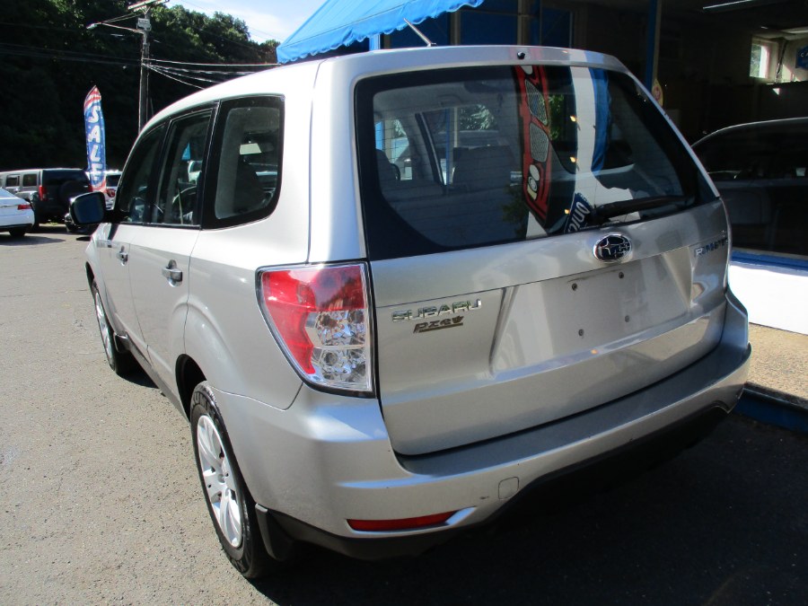 Used Subaru Forester (Natl) 4dr Man X 2009 | Cos Central Auto. Meriden, Connecticut Used Subaru Forester (Natl) 4dr Man X 2009 | Cos Central Auto. Meriden, Connecticut