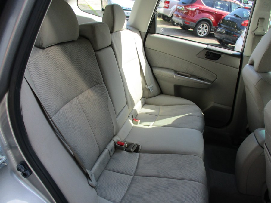 Used Subaru Forester (Natl) 4dr Man X 2009 | Cos Central Auto. Meriden, Connecticut Used Subaru Forester (Natl) 4dr Man X 2009 | Cos Central Auto. Meriden, Connecticut