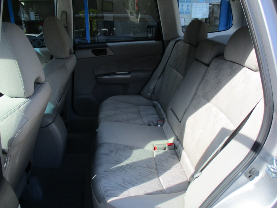 Used Subaru Forester (Natl) 4dr Man X 2009 | Cos Central Auto. Meriden, Connecticut Used Subaru Forester (Natl) 4dr Man X 2009 | Cos Central Auto. Meriden, Connecticut