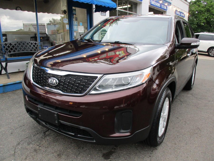 2014 Kia Sorento 2WD 4dr I4 LX, available for sale in Meriden, Connecticut | Cos Central Auto. Meriden, Connecticut 2014 Kia Sorento 2WD 4dr I4 LX, available for sale in Meriden, Connecticut | Cos Central Auto. Meriden, Connecticut