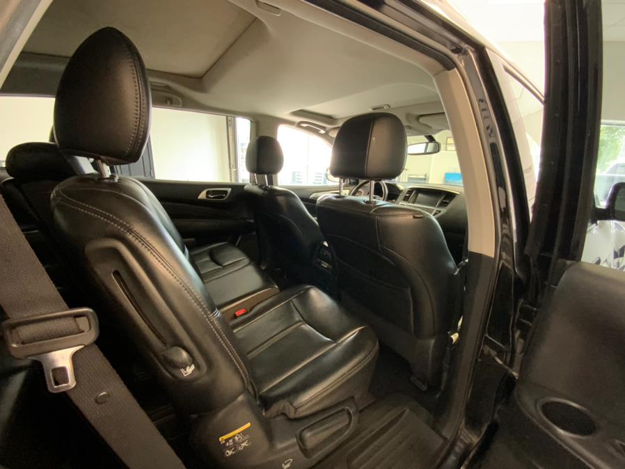 Used Nissan Pathfinder 4x4 SV 2017 | Franklin Motors Auto Sales LLC. Hartford, Connecticut Used Nissan Pathfinder 4x4 SV 2017 | Franklin Motors Auto Sales LLC. Hartford, Connecticut