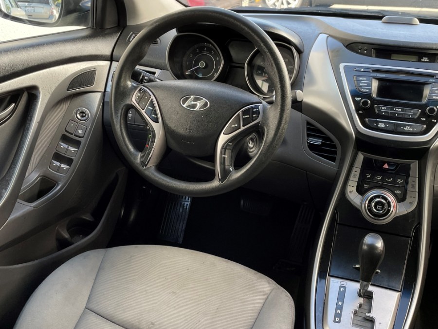 Used Hyundai Elantra 4dr Sdn Man GLS 2013 | Green Light Auto. Corona, California Used Hyundai Elantra 4dr Sdn Man GLS 2013 | Green Light Auto. Corona, California