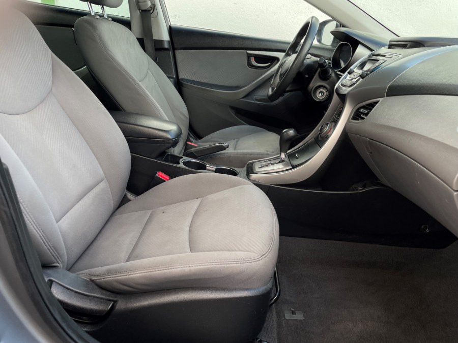 Used Hyundai Elantra 4dr Sdn Man GLS 2013 | Green Light Auto. Corona, California Used Hyundai Elantra 4dr Sdn Man GLS 2013 | Green Light Auto. Corona, California