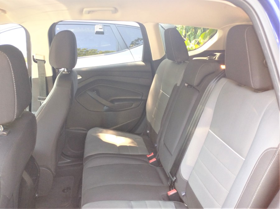 2013 Ford Escape SE. LOW MILES, available for sale in Rosedale, New York | Sunrise Auto Sales. Rosedale, New York 2013 Ford Escape SE. LOW MILES, available for sale in Rosedale, New York | Sunrise Auto Sales. Rosedale, New York