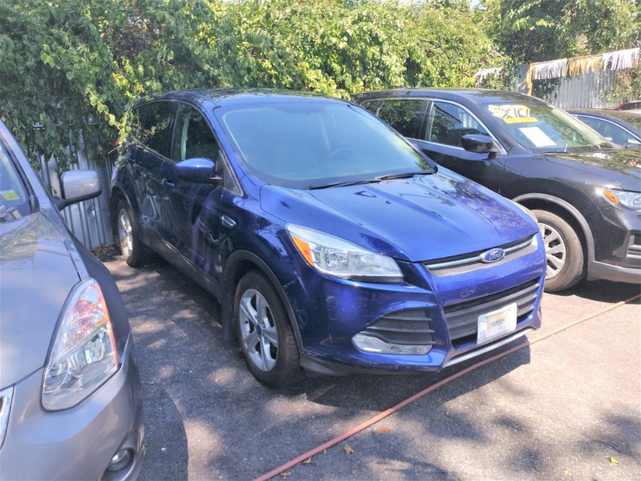 2013 Ford Escape SE. LOW MILES, available for sale in Rosedale, New York | Sunrise Auto Sales. Rosedale, New York 2013 Ford Escape SE. LOW MILES, available for sale in Rosedale, New York | Sunrise Auto Sales. Rosedale, New York