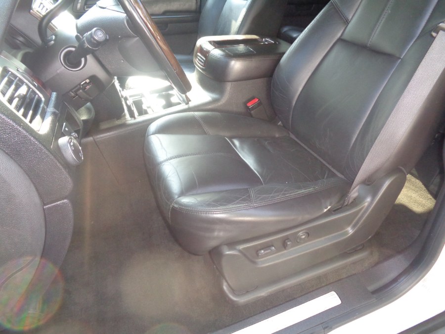 2007 GMC Yukon Denali AWD 4dr, available for sale in Rosedale, New York | Sunrise Auto Sales. Rosedale, New York 2007 GMC Yukon Denali AWD 4dr, available for sale in Rosedale, New York | Sunrise Auto Sales. Rosedale, New York