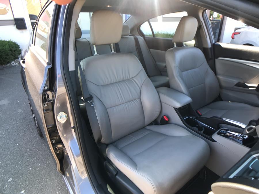 Used Honda Civic EX-L 2015 | Prestige Auto Cars LLC. New Britain, Connecticut Used Honda Civic EX-L 2015 | Prestige Auto Cars LLC. New Britain, Connecticut