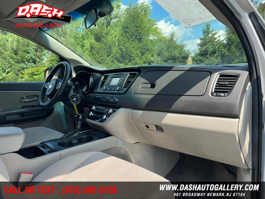 2016 Kia Sedona 4dr Wgn L, available for sale in Newark, New Jersey | Dash Auto Gallery Inc.. Newark, New Jersey 2016 Kia Sedona 4dr Wgn L, available for sale in Newark, New Jersey | Dash Auto Gallery Inc.. Newark, New Jersey