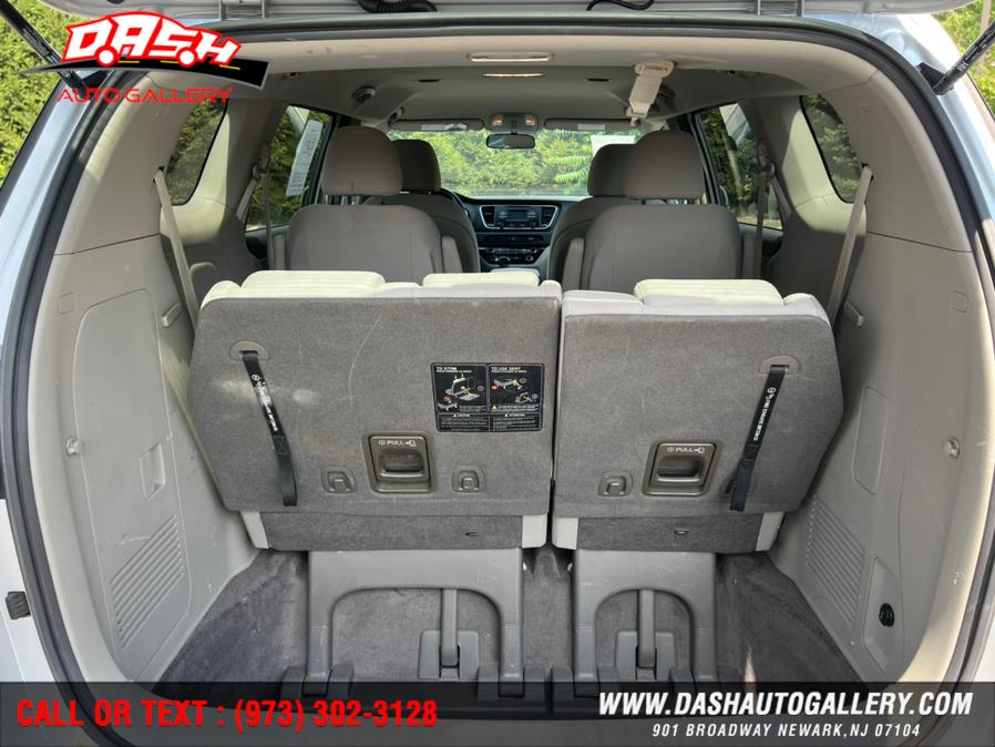 2016 Kia Sedona 4dr Wgn L, available for sale in Newark, New Jersey | Dash Auto Gallery Inc.. Newark, New Jersey 2016 Kia Sedona 4dr Wgn L, available for sale in Newark, New Jersey | Dash Auto Gallery Inc.. Newark, New Jersey
