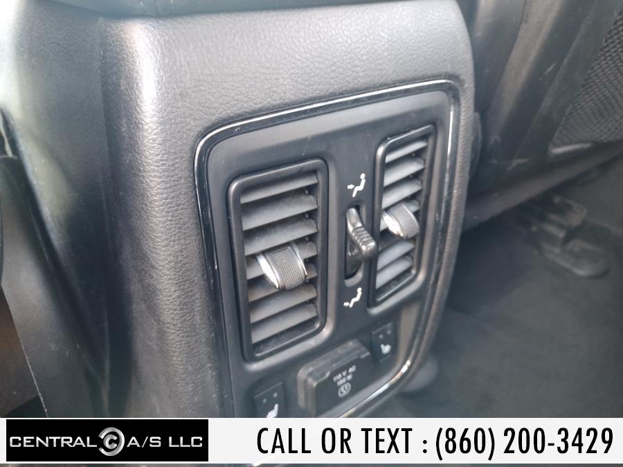 Used Dodge Durango AWD 4dr Crew 2013 | Central A/S LLC. East Windsor, Connecticut Used Dodge Durango AWD 4dr Crew 2013 | Central A/S LLC. East Windsor, Connecticut