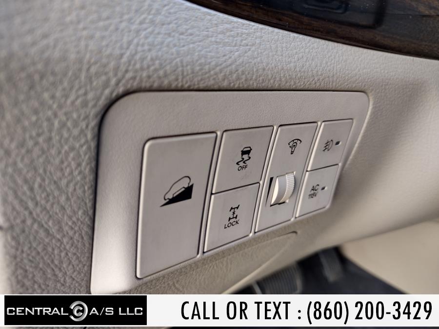 2012 Hyundai Santa Fe AWD 4dr V6 Limited, available for sale in East Windsor, Connecticut | Central A/S LLC. East Windsor, Connecticut 2012 Hyundai Santa Fe AWD 4dr V6 Limited, available for sale in East Windsor, Connecticut | Central A/S LLC. East Windsor, Connecticut