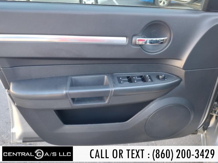 2010 Dodge Charger 4dr Sdn SXT RWD, available for sale in East Windsor, Connecticut | Central A/S LLC. East Windsor, Connecticut 2010 Dodge Charger 4dr Sdn SXT RWD, available for sale in East Windsor, Connecticut | Central A/S LLC. East Windsor, Connecticut