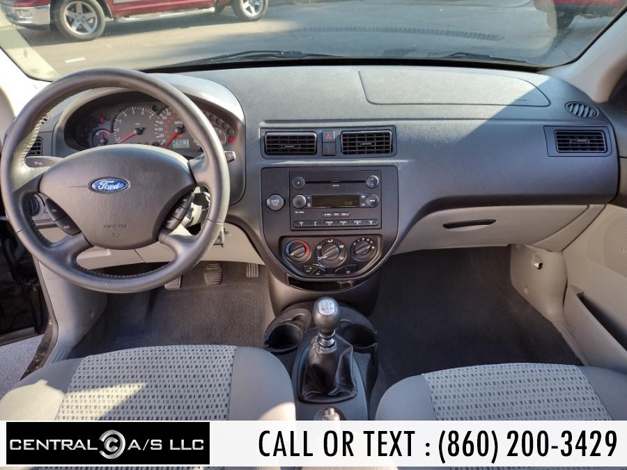Used Ford Focus 4dr Sdn ZX4 SE 2006 | Central A/S LLC. East Windsor, Connecticut Used Ford Focus 4dr Sdn ZX4 SE 2006 | Central A/S LLC. East Windsor, Connecticut
