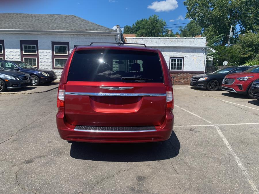 2011 Chrysler Town & Country 4dr Wgn Touring-L, available for sale in Springfield, Massachusetts | Absolute Motors Inc. Springfield, Massachusetts 2011 Chrysler Town & Country 4dr Wgn Touring-L, available for sale in Springfield, Massachusetts | Absolute Motors Inc. Springfield, Massachusetts