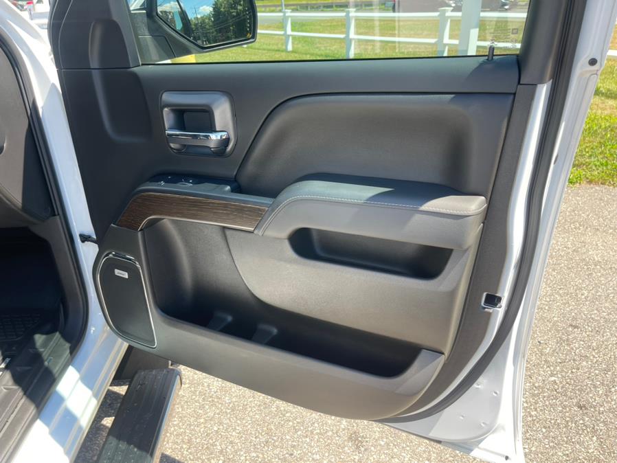 2018 GMC Sierra 1500 4WD Crew Cab 143.5" Denali, available for sale in South Windsor, Connecticut | Mike And Tony Auto Sales, Inc. South Windsor, Connecticut 2018 GMC Sierra 1500 4WD Crew Cab 143.5" Denali, available for sale in South Windsor, Connecticut | Mike And Tony Auto Sales, Inc. South Windsor, Connecticut