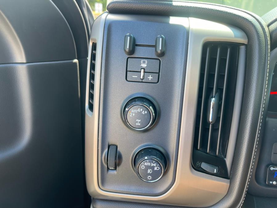 2018 GMC Sierra 1500 4WD Crew Cab 143.5" Denali, available for sale in South Windsor, Connecticut | Mike And Tony Auto Sales, Inc. South Windsor, Connecticut 2018 GMC Sierra 1500 4WD Crew Cab 143.5" Denali, available for sale in South Windsor, Connecticut | Mike And Tony Auto Sales, Inc. South Windsor, Connecticut