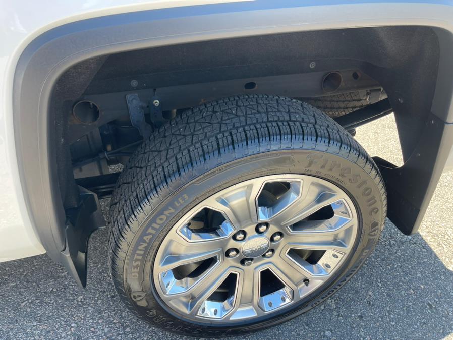 2018 GMC Sierra 1500 4WD Crew Cab 143.5" Denali, available for sale in South Windsor, Connecticut | Mike And Tony Auto Sales, Inc. South Windsor, Connecticut 2018 GMC Sierra 1500 4WD Crew Cab 143.5" Denali, available for sale in South Windsor, Connecticut | Mike And Tony Auto Sales, Inc. South Windsor, Connecticut