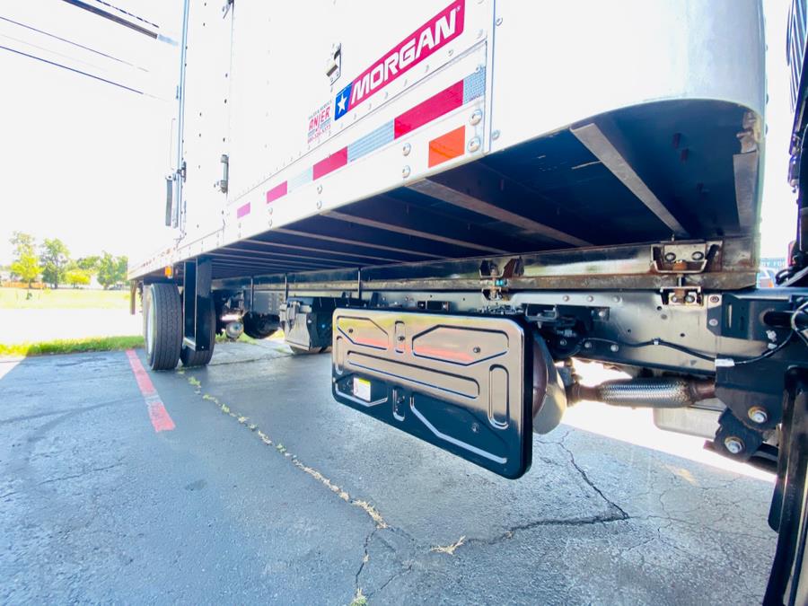 Used Isuzu FTR 26 FT BOX TRUCK 2018 | Aladdin Truck Sales. Burlington, New Jersey