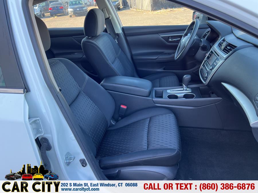 Used Nissan Altima 4dr Sdn I4 2.5 SV 2016 | Car City LLC. East Windsor, Connecticut Used Nissan Altima 4dr Sdn I4 2.5 SV 2016 | Car City LLC. East Windsor, Connecticut