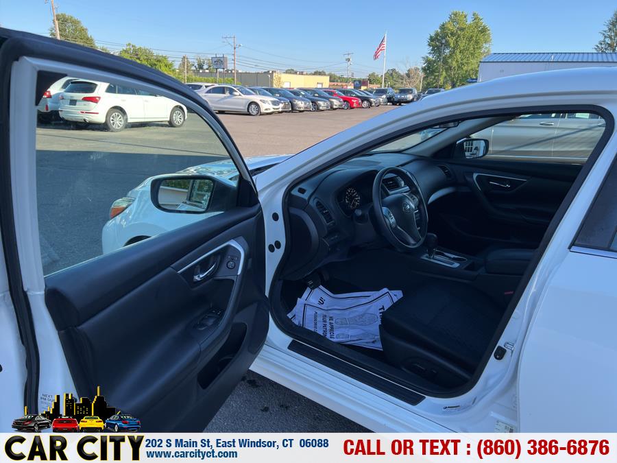 Used Nissan Altima 4dr Sdn I4 2.5 SV 2016 | Car City LLC. East Windsor, Connecticut Used Nissan Altima 4dr Sdn I4 2.5 SV 2016 | Car City LLC. East Windsor, Connecticut