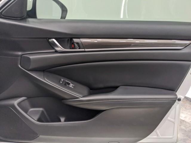 Used Honda Accord Sedan Sport 1.5T w/ rearCam 2018 | Car Revolution. Maple Shade, New Jersey Used Honda Accord Sedan Sport 1.5T w/ rearCam 2018 | Car Revolution. Maple Shade, New Jersey