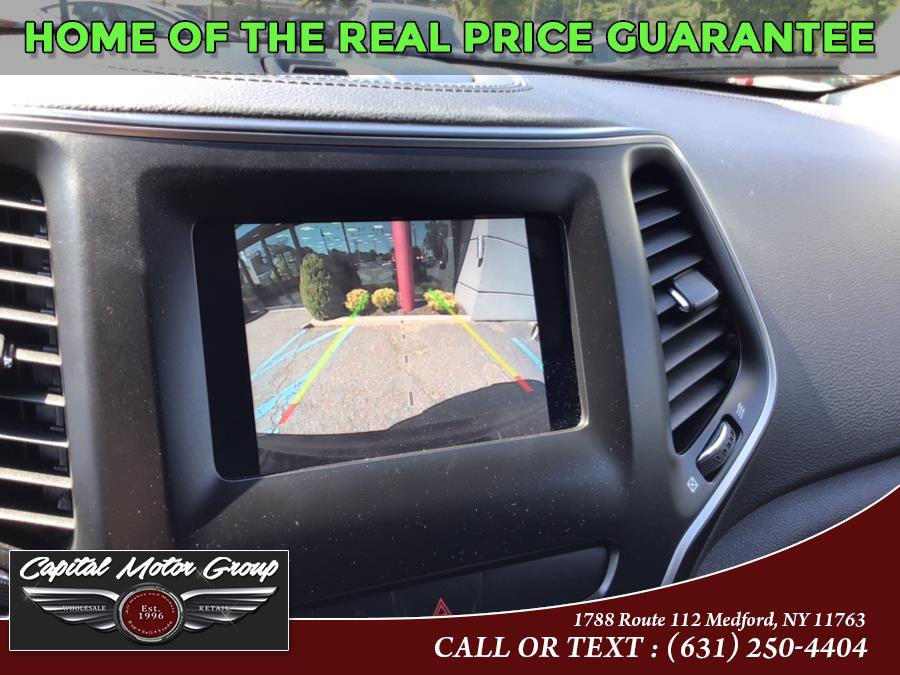 Used Jeep Cherokee Latitude Plus 4x4 2019 | Capital Motor Group Inc. Medford, New York Used Jeep Cherokee Latitude Plus 4x4 2019 | Capital Motor Group Inc. Medford, New York