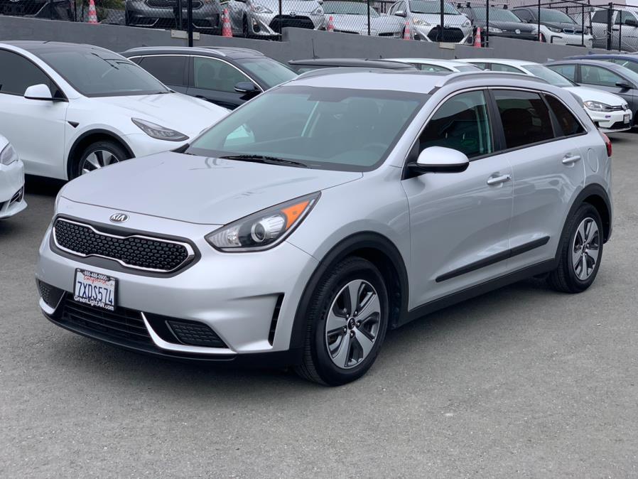 Used Kia Niro Hybrid LX 2017 | Green Light Auto Wholesale. Daly City, California Used Kia Niro Hybrid LX 2017 | Green Light Auto Wholesale. Daly City, California