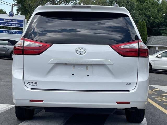 Used Toyota Sienna LE 2018 | Blasius Federal Road. Brookfield, Connecticut Used Toyota Sienna LE 2018 | Blasius Federal Road. Brookfield, Connecticut