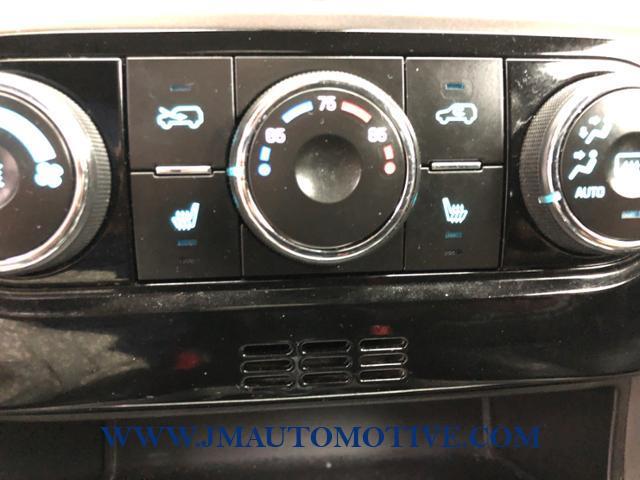 2014 Chevrolet Captiva Sport Fleet FWD 4dr LTZ, available for sale in Naugatuck, Connecticut | J&M Automotive Sls&Svc LLC. Naugatuck, Connecticut 2014 Chevrolet Captiva Sport Fleet FWD 4dr LTZ, available for sale in Naugatuck, Connecticut | J&M Automotive Sls&Svc LLC. Naugatuck, Connecticut