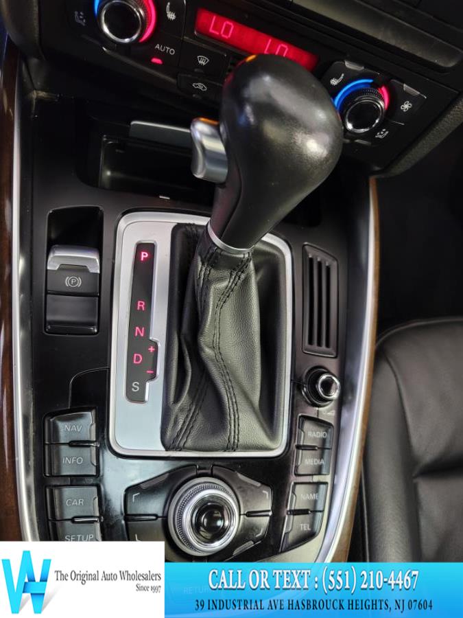 Used Audi Q5 quattro 4dr 3.2L Premium Plus 2011 | AW Auto & Truck Wholesalers, Inc. Hasbrouck Heights, New Jersey Used Audi Q5 quattro 4dr 3.2L Premium Plus 2011 | AW Auto & Truck Wholesalers, Inc. Hasbrouck Heights, New Jersey