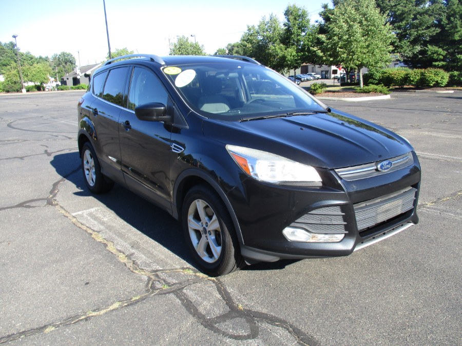2014 Ford Escape 4WD 4dr SE, available for sale in New Britain, Connecticut | Universal Motors LLC. New Britain, Connecticut 2014 Ford Escape 4WD 4dr SE, available for sale in New Britain, Connecticut | Universal Motors LLC. New Britain, Connecticut