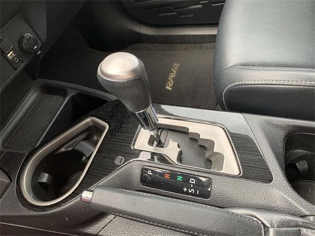 Used Toyota Rav4 Limited 2017 | Wiz Leasing Inc. Stratford, Connecticut Used Toyota Rav4 Limited 2017 | Wiz Leasing Inc. Stratford, Connecticut